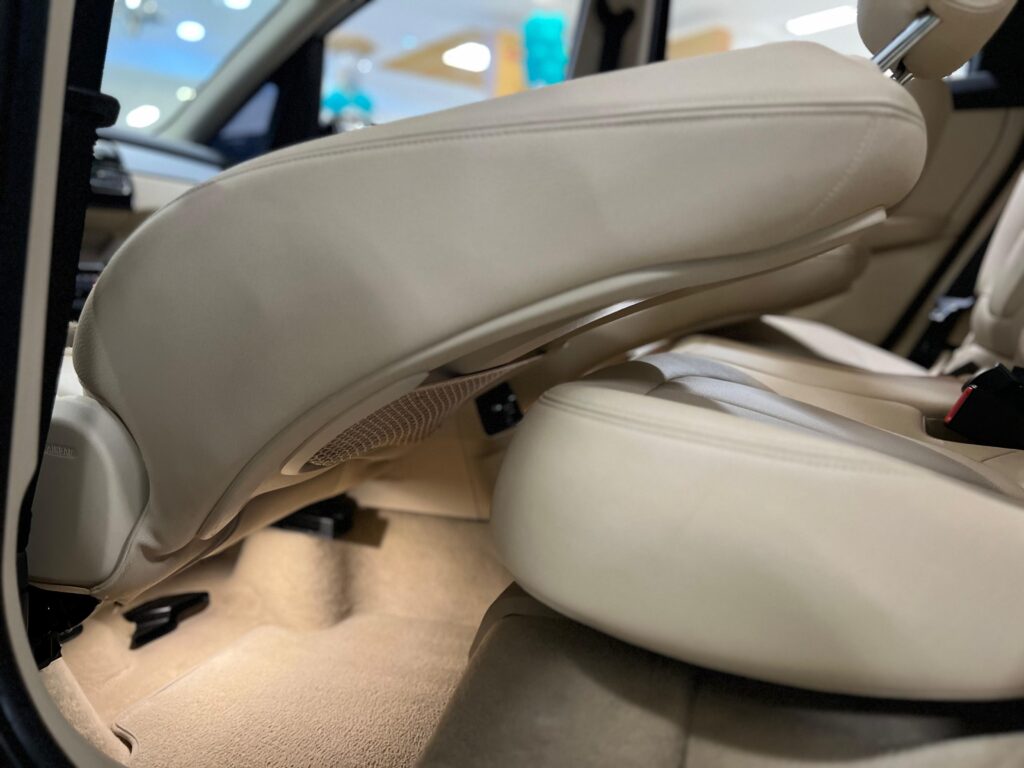 BMW 220i