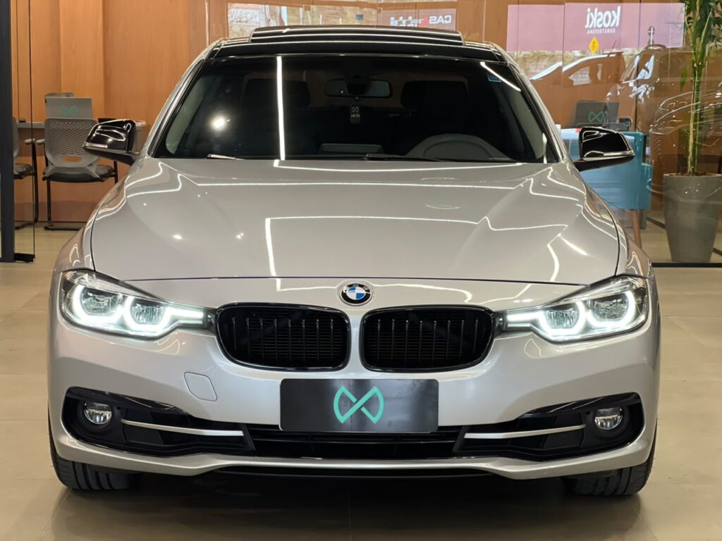 BMW 320i