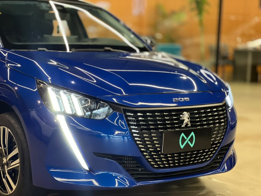 Peugeot 208