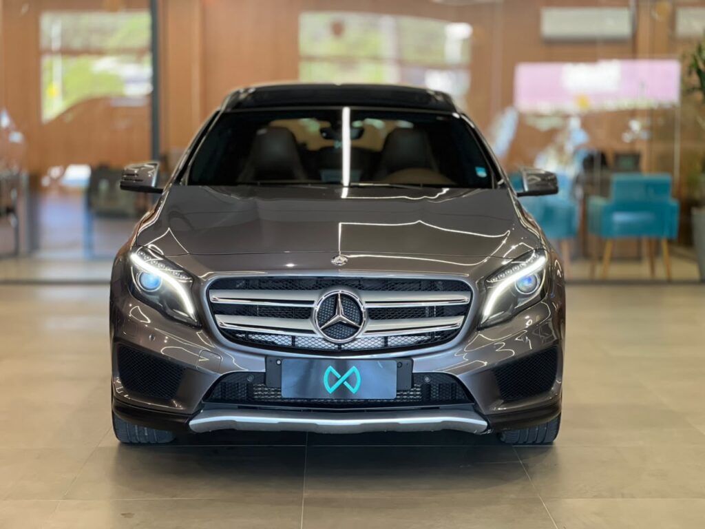 Mercedes GLA 250