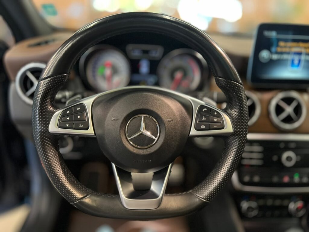 Mercedes GLA 250
