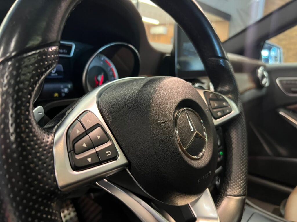 Mercedes GLA 250