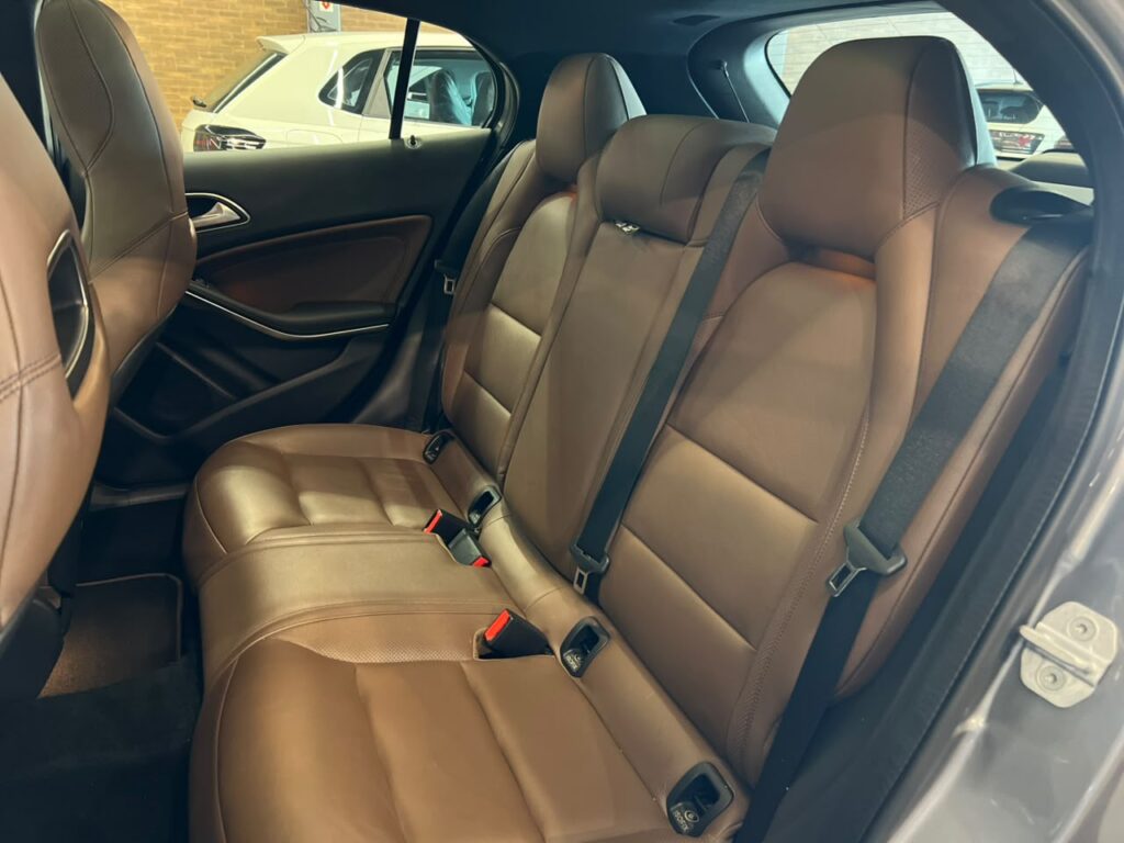 Mercedes GLA 250