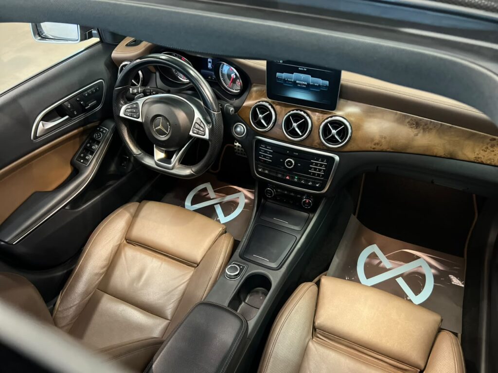 Mercedes GLA 250